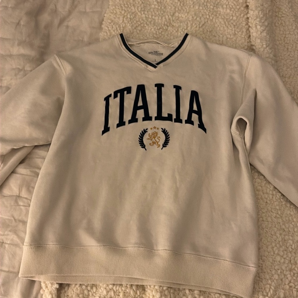 Hollister Italia Sweater Size S